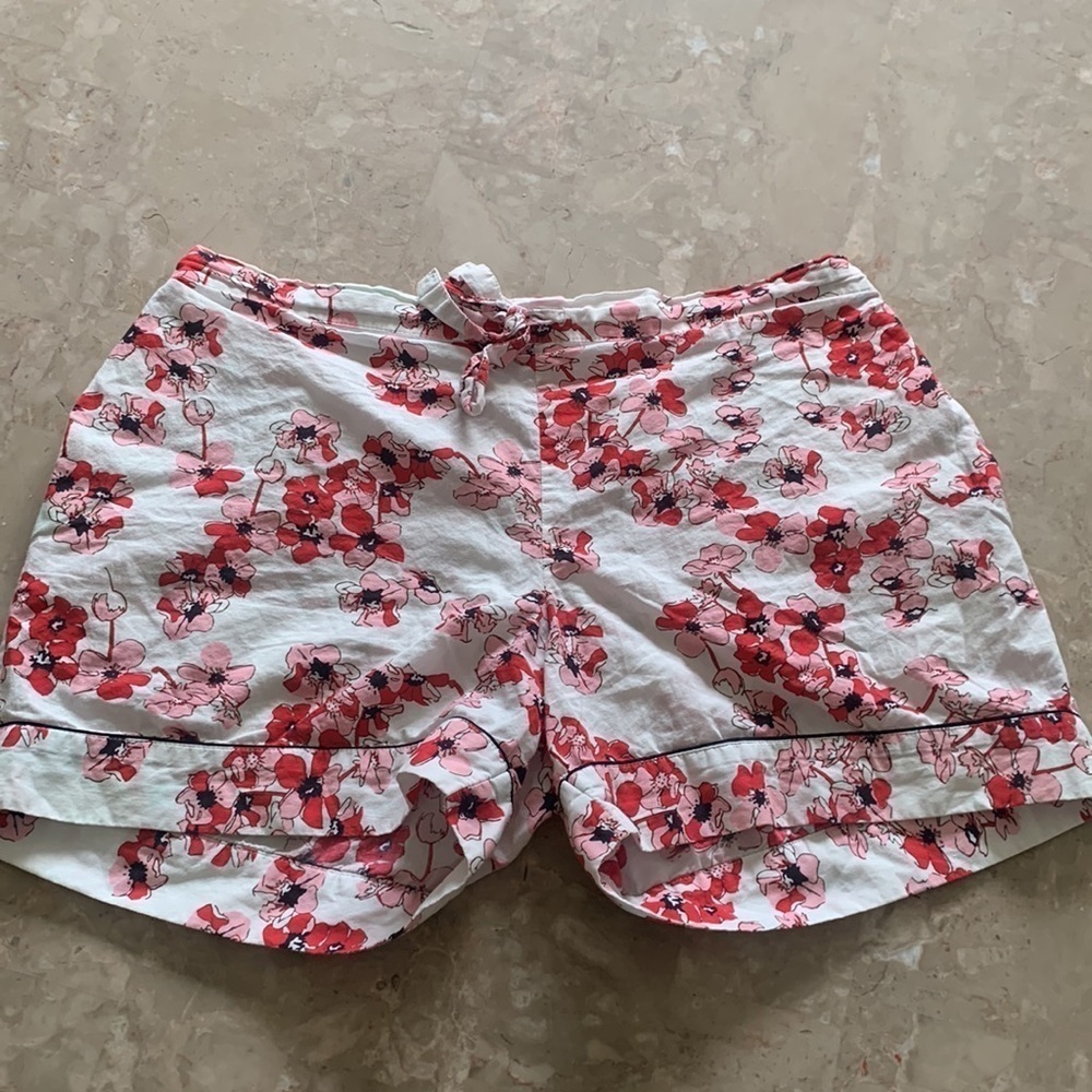 🇬🇧 Yolke London ladies Pyjamas shorts, size XS floral red white summer